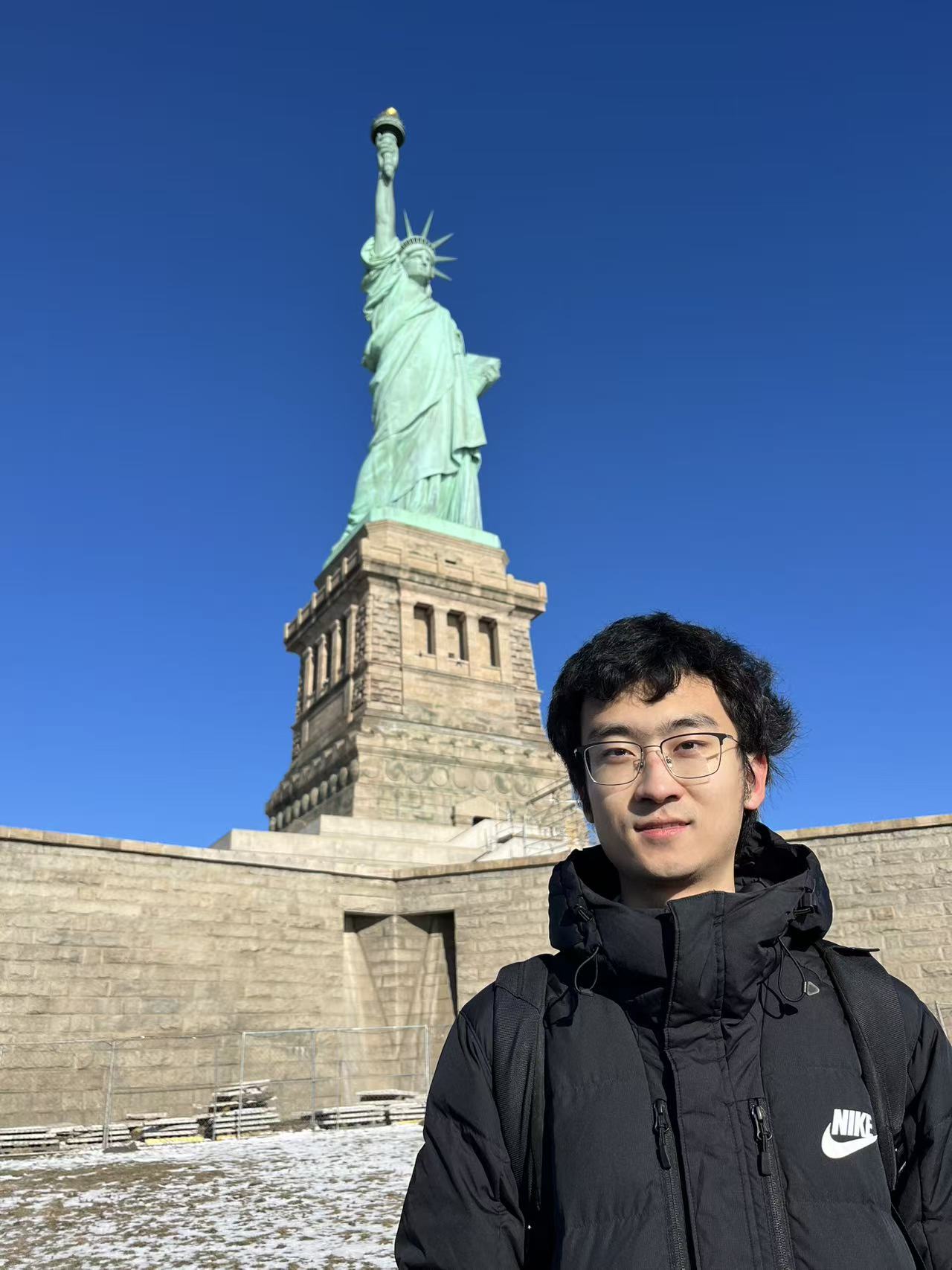 Jiaqian Li